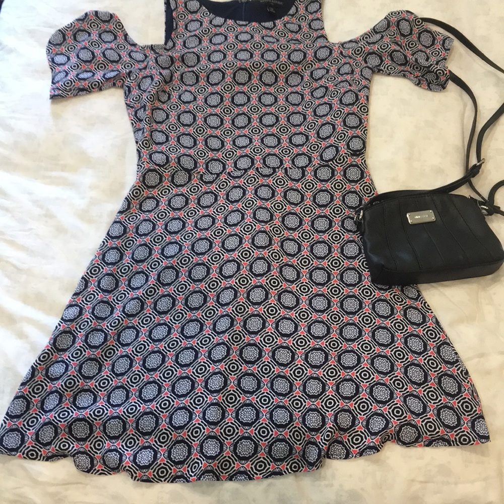 Banana republic cold shoulder dress 4P NWOT